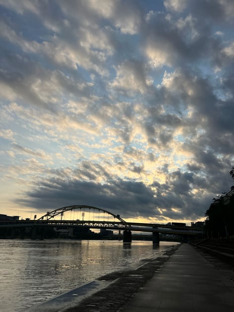 picturesque photo of Pittsburgh